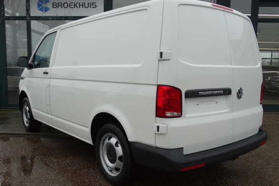 Volkswagen Transporter 2.0 TDI L1H1 28