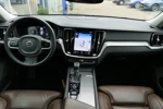 Volvo V60 Cross Country T5 AWD Pro