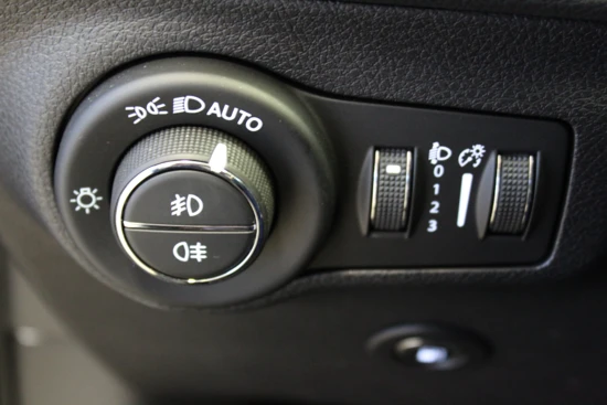 Jeep Compass 4xe 190PK Plug-in Hybrid Electric Limited Business | Navi | Blind spot | sensoren voor + achter | Camera