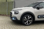 Citroën C3 1.2 PureTech ELLE | VOORRAAD | SPECIALE EDITIE, NAVIGATIE, ACHTERUITRIJCAMERA |