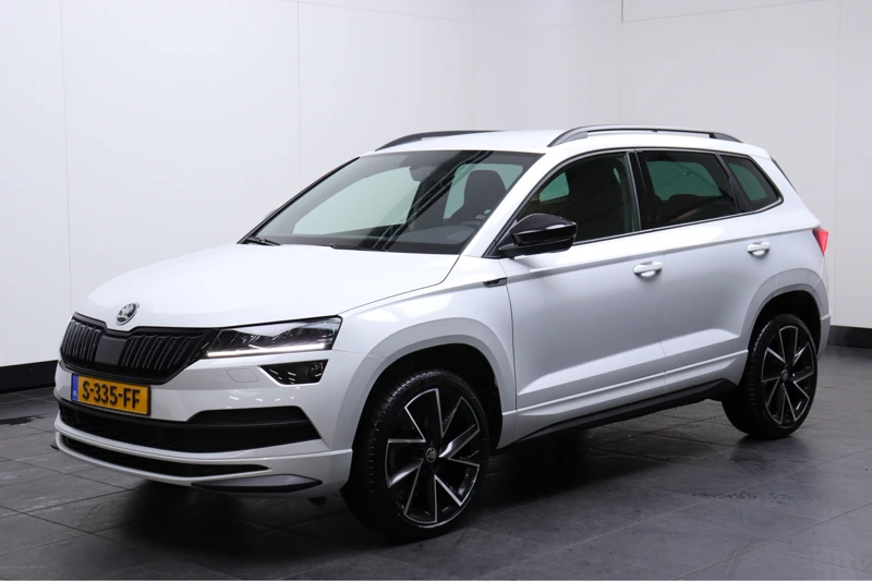 Škoda Karoq 1.5 TSI 150PK ACT Sportline Business | Extra Fabrieksgarantie | Virtual Cockpit | Achteruitrijcamera | 19'' LMV | ACC | Navigati