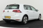 Volkswagen e-Golf 115PK | INCL.BTW | € 2.000 Subsidie mogelijk | Cruise control | Navigatie | LED koplampen | Verwarmde voorruit | Elektrische ram