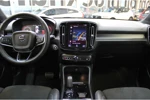 Volvo XC40 T5 262PK R-Design | Panoramadak | Standkachel | Camera | Keyless Entry | Navigatie