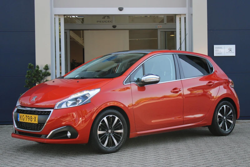 Peugeot 208 1.2 110PK TECH EDITION