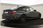 BMW 3 Serie 330i (259pk) High Executive Sportline