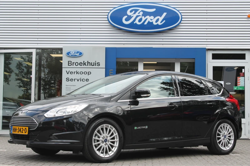 Ford Focus TITANIUM ELECTRIC AUTOMAAT | VOLLEDIG ELEKTRISCH! | NAVI | CAMERA | HALF-LEDEREN BEKLEDING + ELEKTRISCH | STOELVERWARMING | CLIM