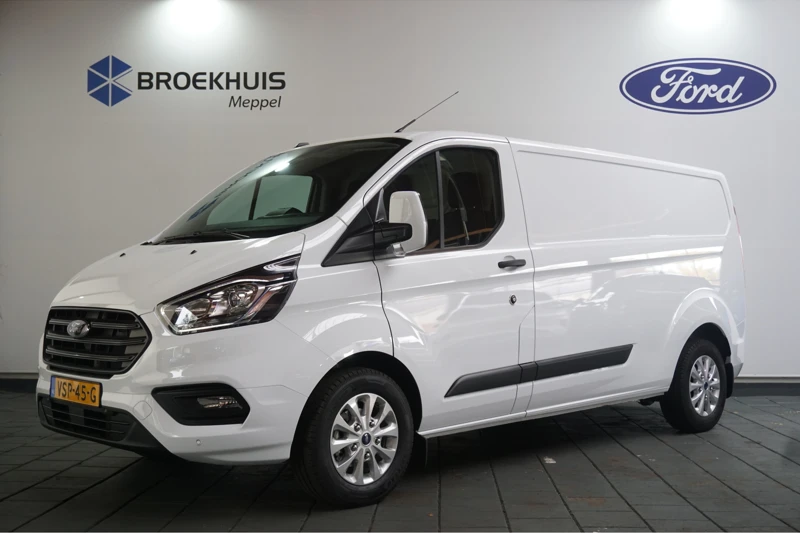 Ford Transit Custom 300 L2H1 2.0TDCI 130pk Trend | Snel Leverbaar! | Trekhaak | Cruise | PDC V+A |