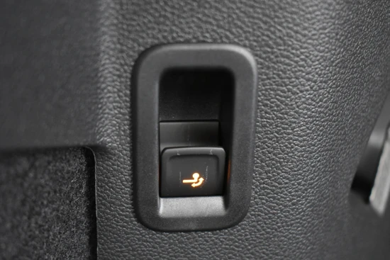 Volkswagen Golf 1.4 eHybrid GTE 245pk PHEV | Adaptief cruise control | Navigatie | Trekhaak | Trailer assist | Full led koplampen | Privacy glas