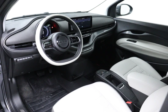 Fiat 500E Cabrio EV La Prima 3 Fase 42kWh incl. BTW | €2000,- SUBSIDIE! (SEPP)