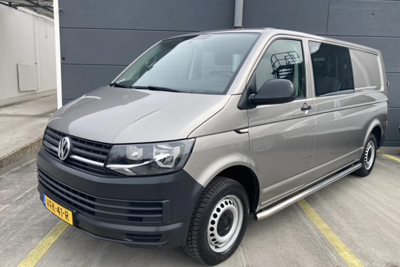 Volkswagen Transporter 2.0 TDI L2H1 DC Comfortline Plus