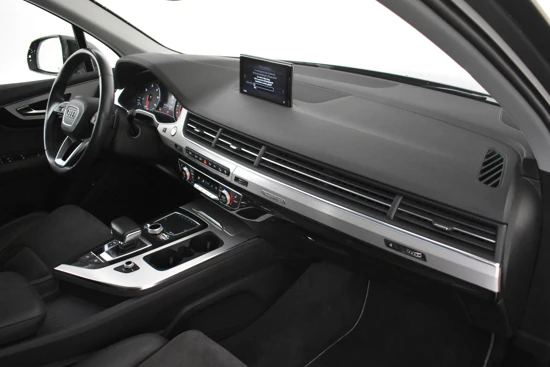 Audi Q7 Pro Line S 3.0 TDI 272 pk Tiptronic | LED verlichting | Panoramadak | Achteruitrijcamera | Dodehoek Detectie | Elektrisch Inklap