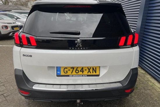 Peugeot 5008 1.2 PureTech 130pk Automaat Crossway