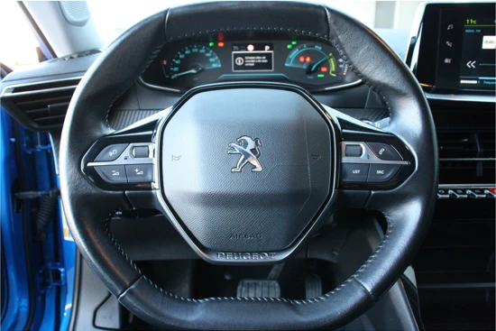 Peugeot 2008 EV Active Pack incl. BTW | €2000,- SUBSIDIE! (SEPP) | Navigatie | Climate Control | Achteruitrijcamera | 16"LMV | Full-LED | Sto