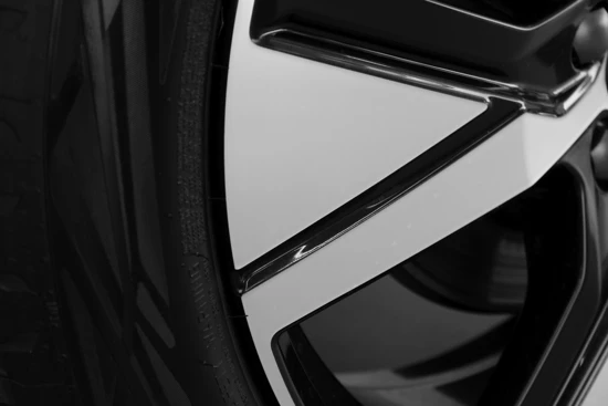 Volvo XC40 T5 262PK R-Design | Pano-dak | Climate Pack | Camera | 19" | Memory Stoel