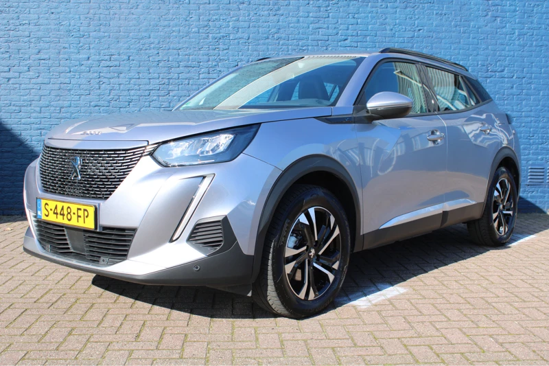 Peugeot e-2008 SUV EV Allure 50 kWh