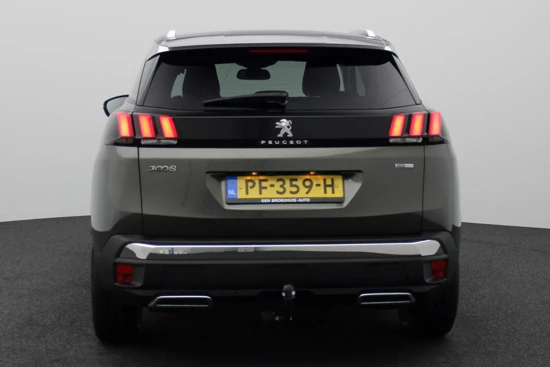 Peugeot 3008 1.2 130Pk Allure | Trekhaak | Camera | 19'' Lichtmetaal | Clima | Cruise | Navigatie | Parkeersensoren |