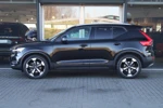 Volvo XC40 T5 AWD Intro Edition | 360° Camera | Panoramadak | Harman/Kardon | Adaptive Cruise | Elektrische Stoelen + Geheugen | Trekhaak |