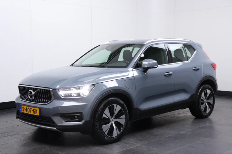 Volvo XC40 T4 Recharge Inscription Expression