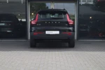 Volvo XC40 B4 R-Design | Adaptive Cruise | Camera | Keyless | Leder-Alcantara | Volvo On Call | Stoelverwarming | Handsfree Achterklep | Ap