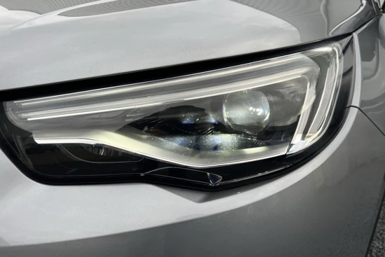 Opel Grandland X 1.2 Turbo 130 PK Business Executive | Apple Carplay/Android Auto | Led matrix koplampen | Dodehoek detector | Navi | Parkeersens