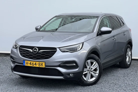 Opel Grandland X 1.2 Turbo 130 PK Business Executive | Apple Carplay/Android Auto | Led matrix koplampen | Dodehoek detector | Navi | Parkeersens