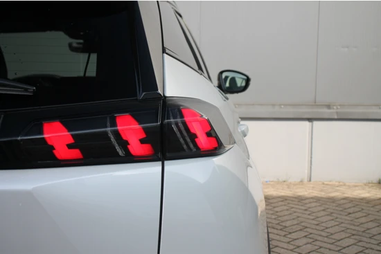 Peugeot e-2008 EV GT Pack 50 kWh 3 fasen