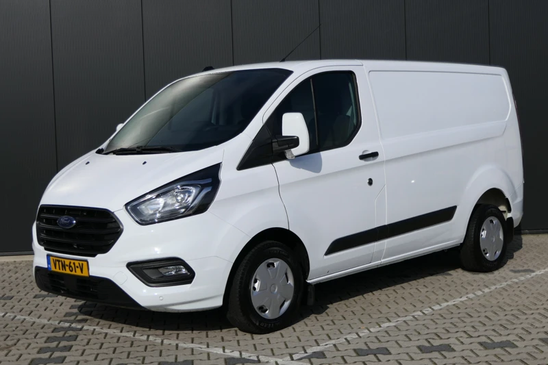 Ford Transit Custom 280 2.0 TDCI 130pk L1H1 Trend | Trekhaak | Betimmering | Parkeersensoren | Cruise Control |