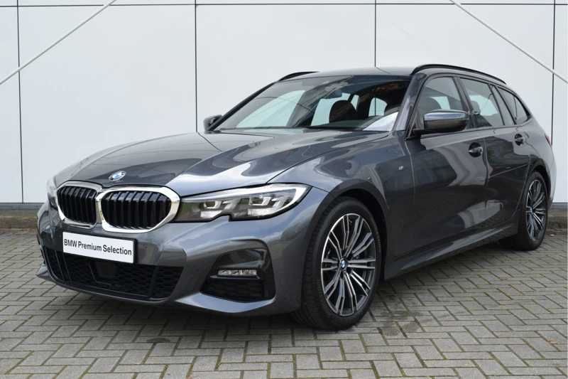 BMW 3 Serie 330i Touring M-Sport