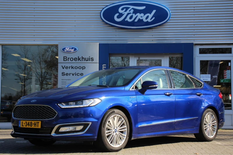 Ford Mondeo 2.0 HYBRIDE VIGNALE | DEALER ONDERHOUDEN! | ADAPTIVE CRUISE | STOELVERWARMING | LEDER | NAVI | CLIMA | PARK SENS V+A | CAMERA |