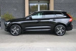 Volvo XC60 T8 Recharge R-Design | Onyx Black | Lederen Dashboard | Trekhaak | Adaptieve Cruise Control | Elektrisch Schuifdak | Stoelverwar