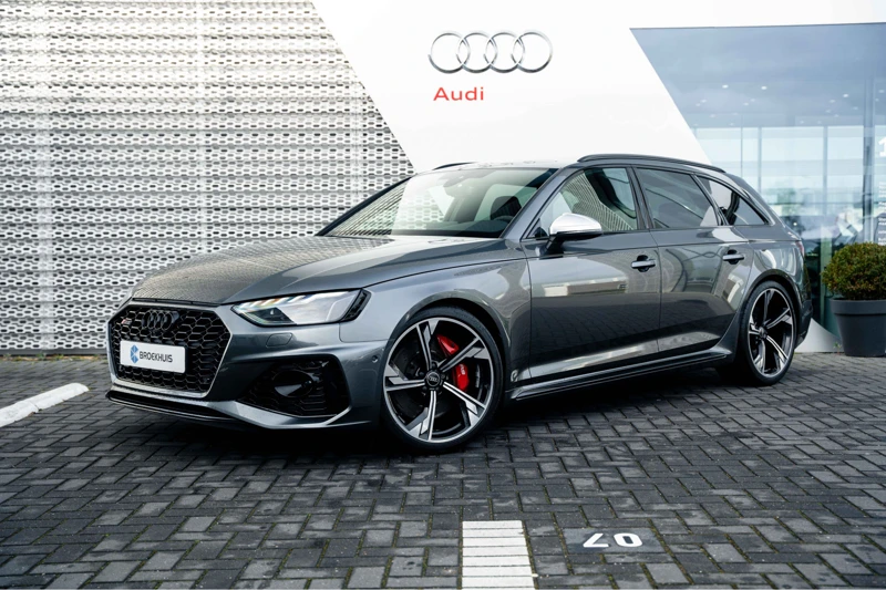 Audi RS4 Avant 2.9 TFSI quattro