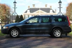 Volvo XC70 2.5 T SUMMUN 209PK AUTOMAAT | DEALER ONDERHOUDEN! | SCHUIFDAK | MEMORY SEATS | LEDER | TREKHAAK | STOELVERWARMING | CLIMA | CRUI