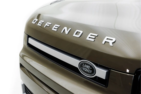 Land Rover Defender 110 P400e SE