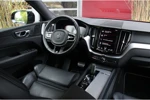 Volvo XC60 Recharge T8 AWD 390pk R-Design | Trekhaak | Schuifdak | harman/kardon | Dodehoekdetectie | 21" velgen