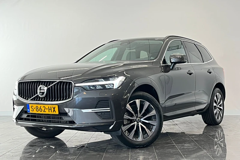 Volvo XC60 B5 Momentum Business | Park Assist Pack | Climate Pack | 360o Camera | Parkeerverwarming | Getint Glas | Leder |