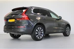 Volvo XC60 B5 250PK Business | Standkachel | Trekhaak | Power Seats | Leer | Camera | Pilot Assist