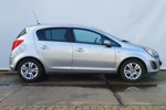 Opel Corsa 1.2 86PK Business+ | Compleet! | Half Leder | Navigatie | ClimateControl | Parkeersensoren | Stuur- en Stoelverwarming |