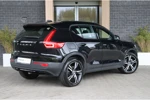 Volvo XC40 B4 Mild Hybrid Aut. R-Design | Adaptieve Cruise Control | Pilot Assist | Camera | Stoelverwarming | Keyless | Elektrisch Bediena