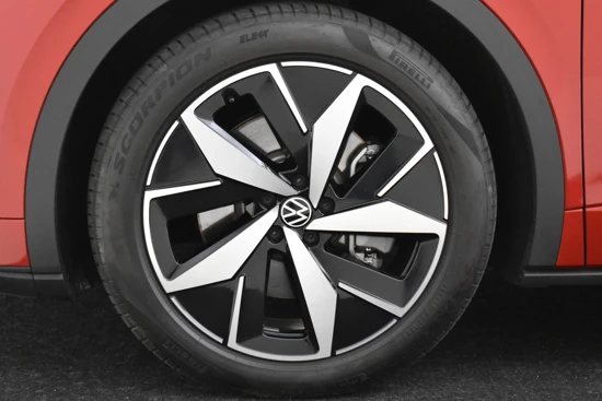 Volkswagen ID.4 GTX 77 kWh 299pk 4 wheeldrive | Fabrieksgarantie 2025 | Cruise control | Navigatie | Matrix koplampen | Keyless | App connect |