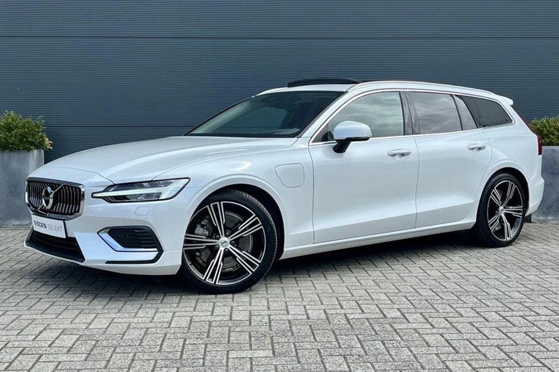 Volvo V60 2.0 T6 Recharge AWD Inscription