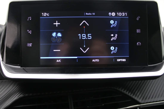 Peugeot 208 1.2 75PK Allure | Apple/Android carplay | Clima | 16" lichtmetaal | Bluetooth | Parkeersensoren achter |