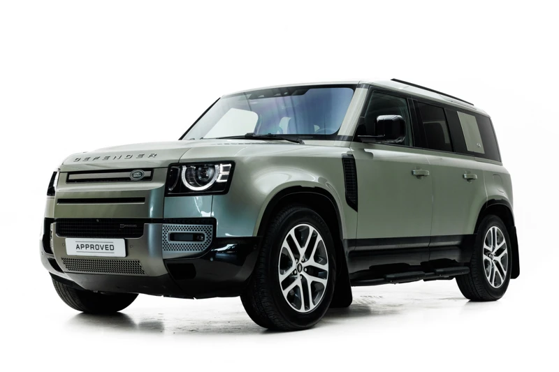 Land Rover Defender 110 P400e X-Dynamic SE