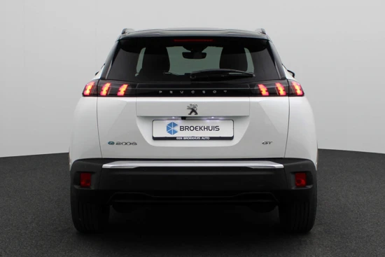 Peugeot e-2008 SUV EV 50kWh 136 PK GT | Camera | Navigatie | Leder/Stof | LED | Bluetooth | 17'' lichtmetaal | Clima/Airco |