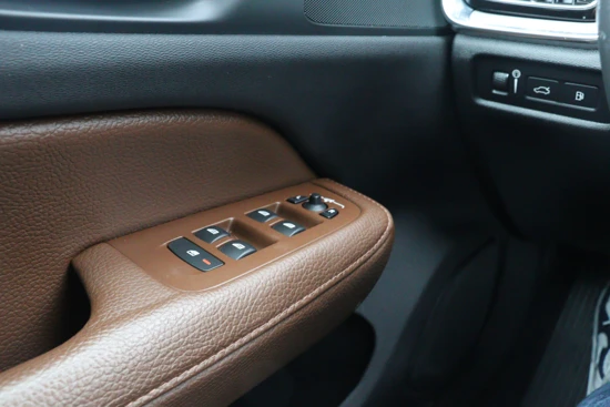 Volvo V60 T8 AWD Recharge Inscription | 360° Camera | Schuifdak | Head-Up Display | Adaptieve Cruise Control | Pilot Assist | BLIS dode ho