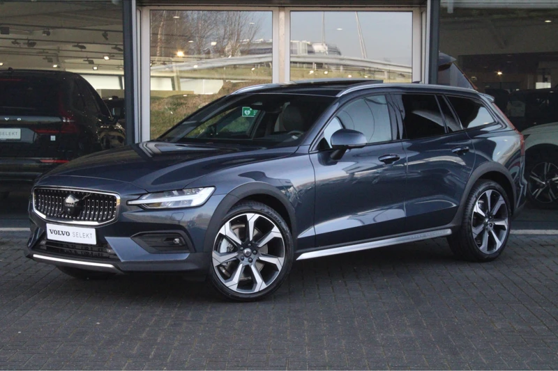 Volvo V60 Cross Country B5 AWD Ultimate | Head-Up | Harman/Kardon | Standkachel | 360° Camera | Trekhaak | Adaptive Cruise | Elektrische S