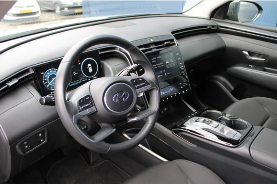 Hyundai Tucson 1.6 T-GDI 265pk PHEV AWD Comfort Smart Automaat | Led | Climate | Camera | Keyless | Navigatie | 19" Lichtmetaal | Parkeersensor