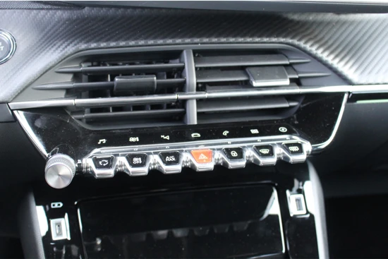 Peugeot e-2008 EV GT | NAV| | CAM | PDC V&A | Full LED | Climate- en cruise c. | Getint glas |