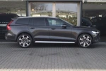 Volvo V60 Cross Country B5 AWD Ultimate | Voorraad Voordeel! | Standkachel | 360° Camera | Head-Up | Bowers & Wilkins | Adaptive Cruise |