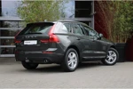 Volvo XC60 T5 AWD 250pk Geartronic Momentum | Trekhaak | Botsingspreventie | Lane Keeping | Stoelverwarming | 18" velgen