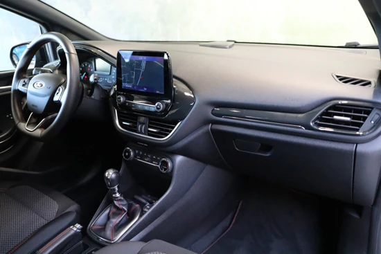 Ford Fiesta 1.0 EcoBoost ST-Line | Navigatie | Climate Control | DAB+ | Dealer Onderhouden | 17" LMV | Keyless